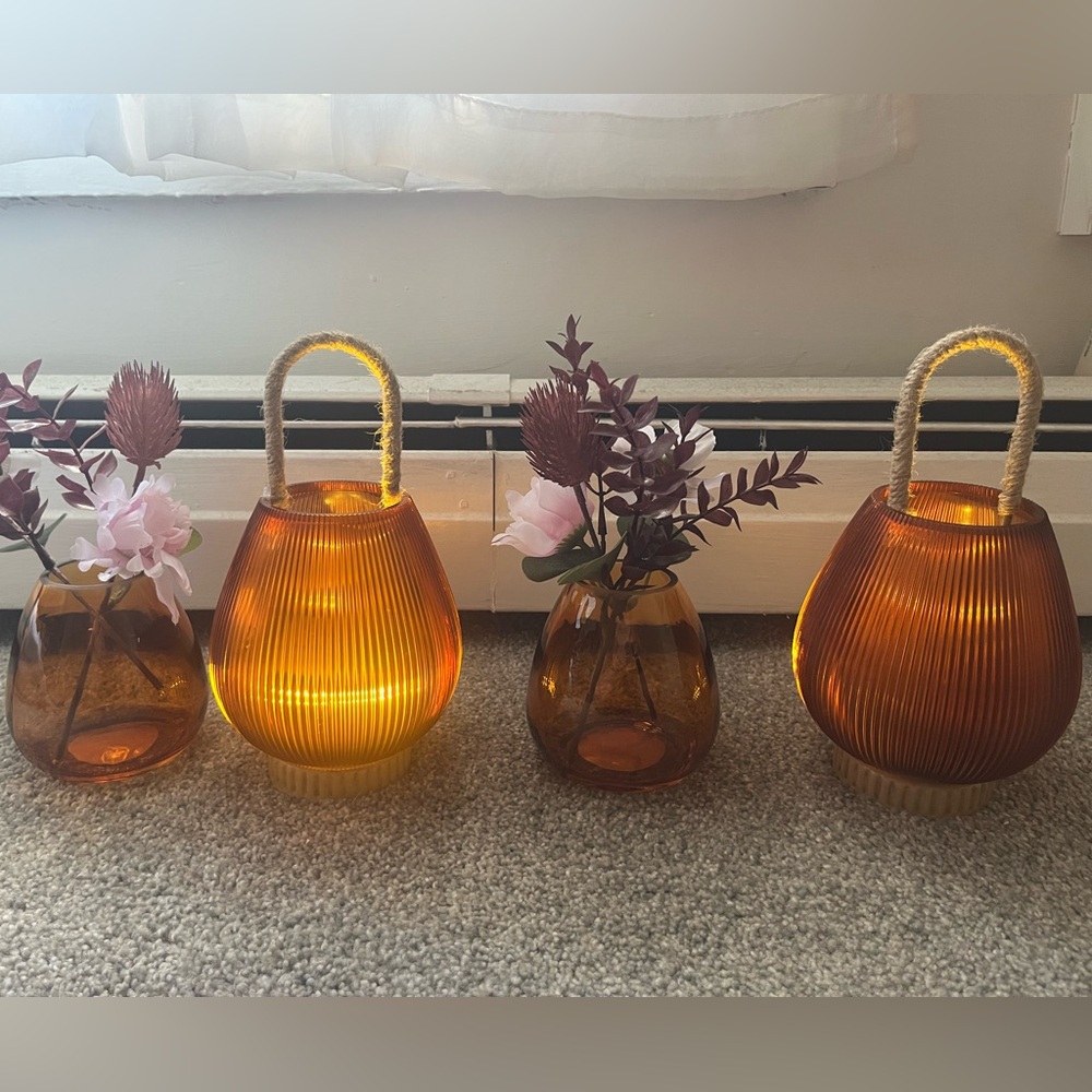 Jar flowers and vases with lights